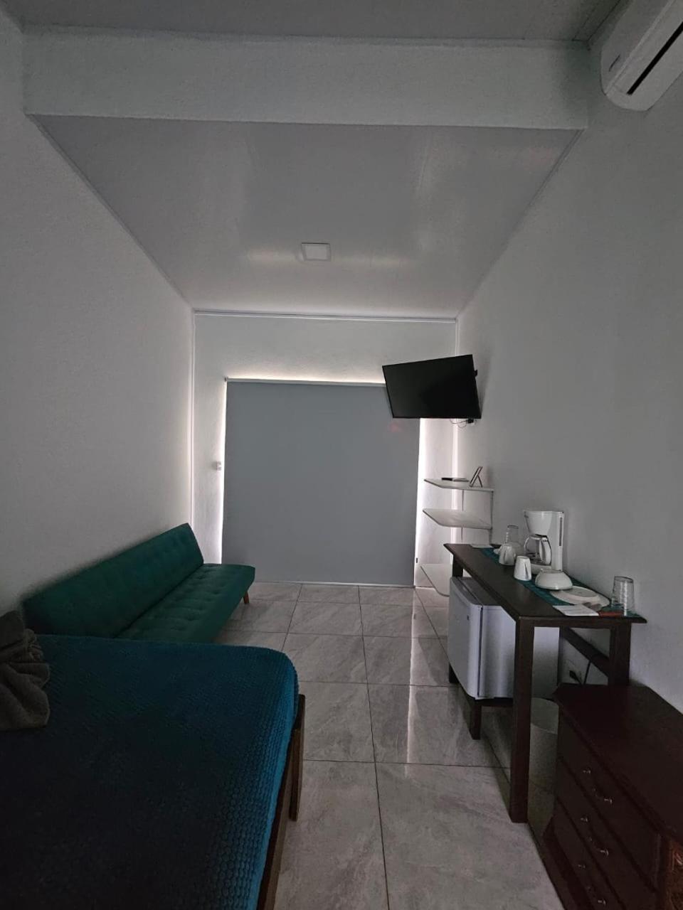 Ocean'S Breeze Apartment And Rooms Puerto Viejo de Talamanca Екстер'єр фото
