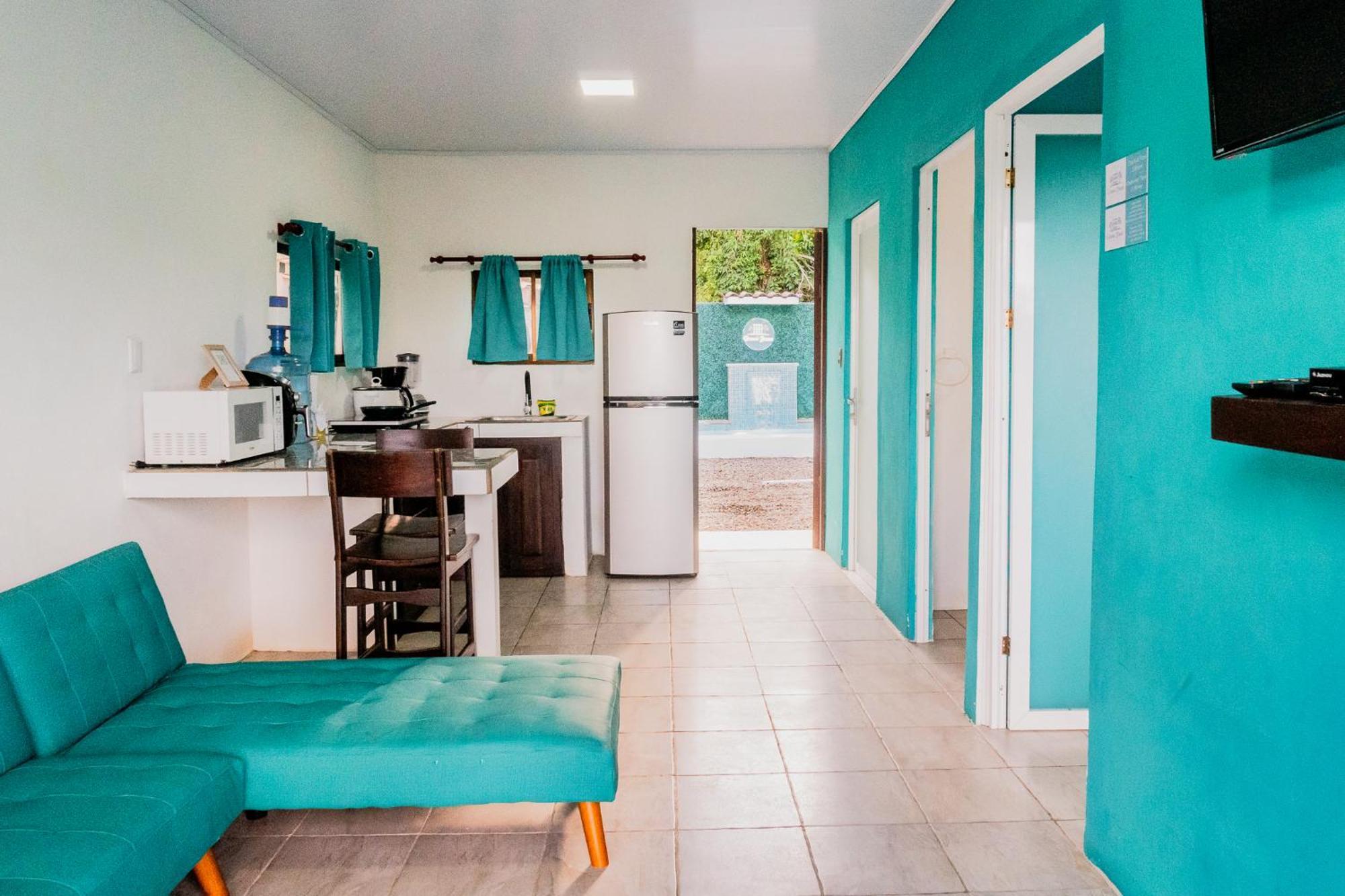 Ocean'S Breeze Apartment And Rooms Puerto Viejo de Talamanca Екстер'єр фото