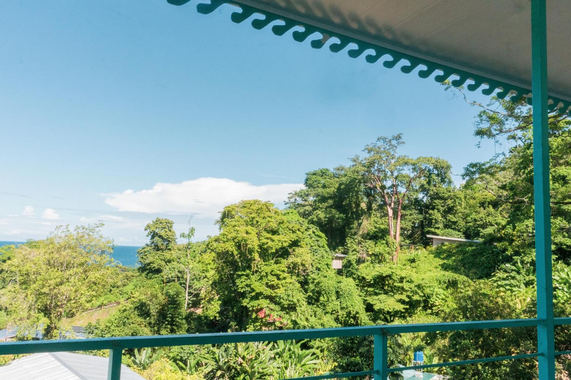 Ocean'S Breeze Apartment And Rooms Puerto Viejo de Talamanca Екстер'єр фото