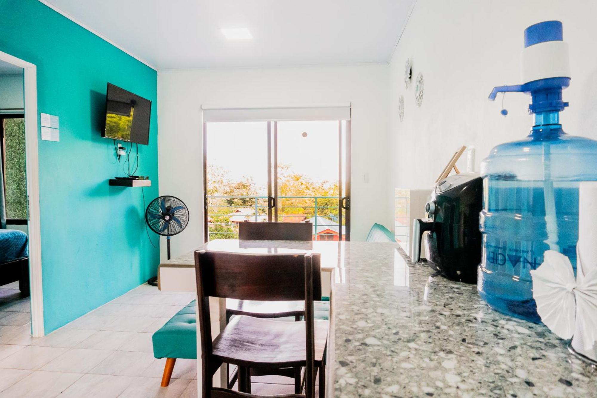 Ocean'S Breeze Apartment And Rooms Puerto Viejo de Talamanca Екстер'єр фото