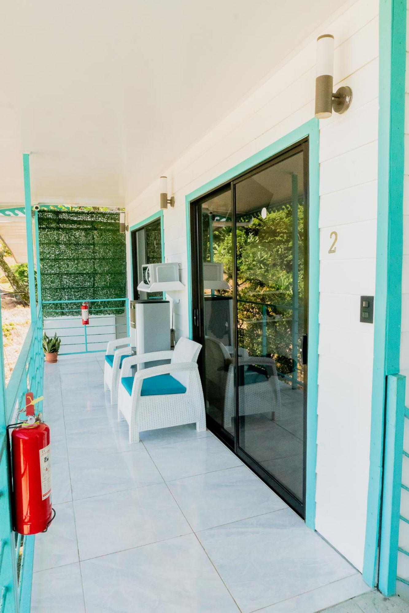 Ocean'S Breeze Apartment And Rooms Puerto Viejo de Talamanca Екстер'єр фото
