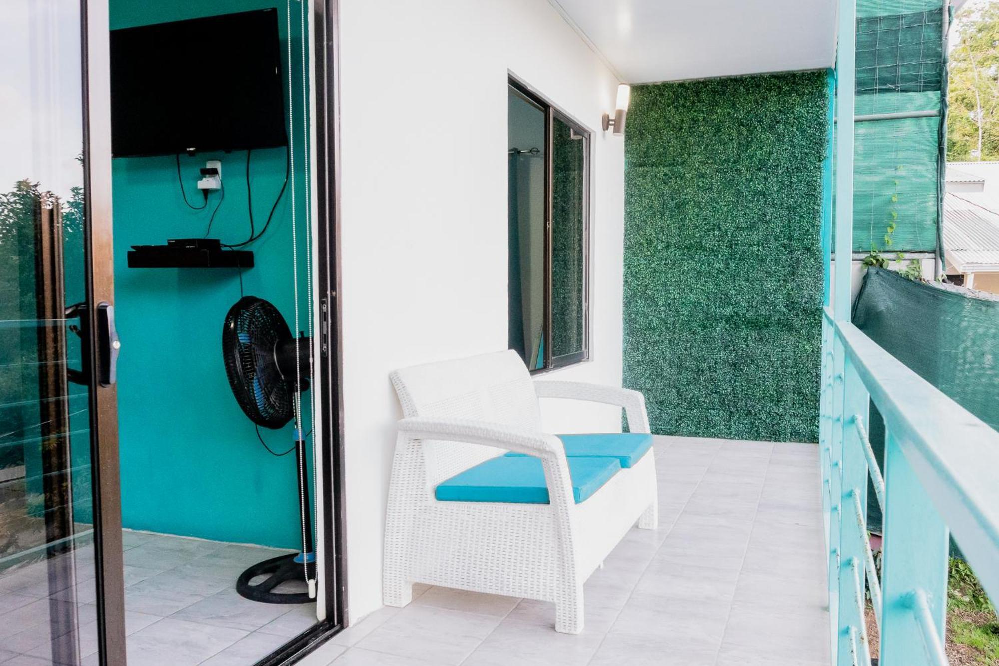 Ocean'S Breeze Apartment And Rooms Puerto Viejo de Talamanca Екстер'єр фото